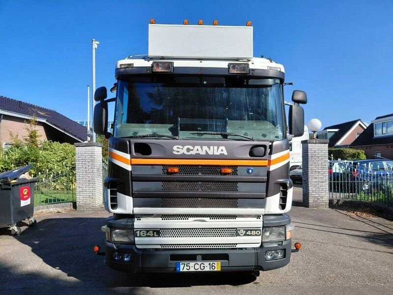 Truck Scania R164GB12X4 8NB