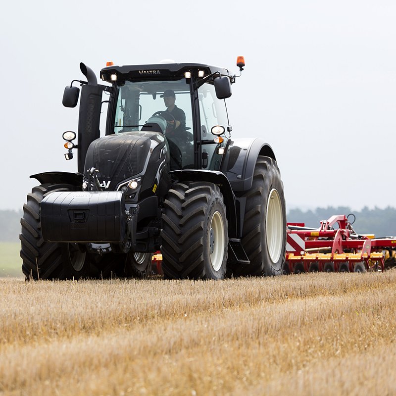 Traktor Valtra 3400C