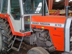 Massey Ferguson MF 675