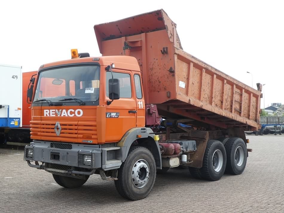Truck Renault G300
