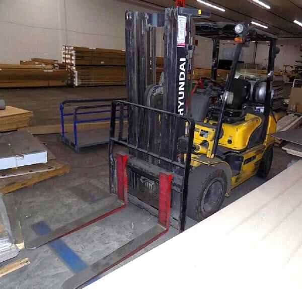 Treibgasstapler Hyundai 30L-7A
