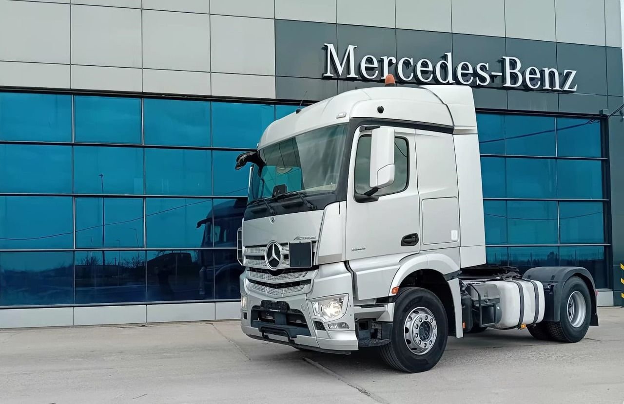 Truck Mercedes Benz 934.04