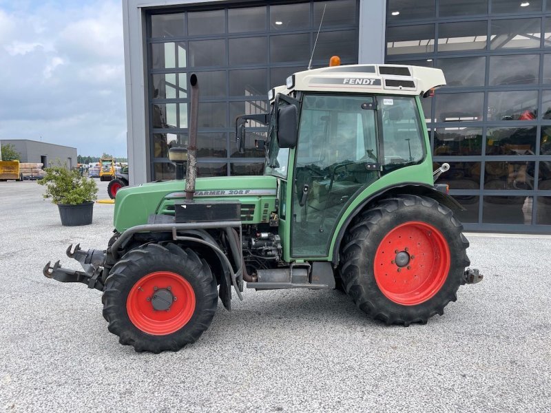 Tractor Fendt 208 FA