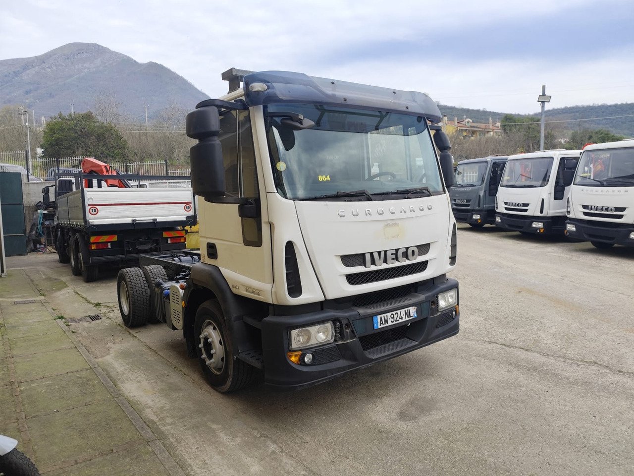 Ciągniki siodłowe Iveco EUROCARGO 140E18