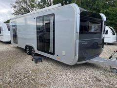 Adria 4152