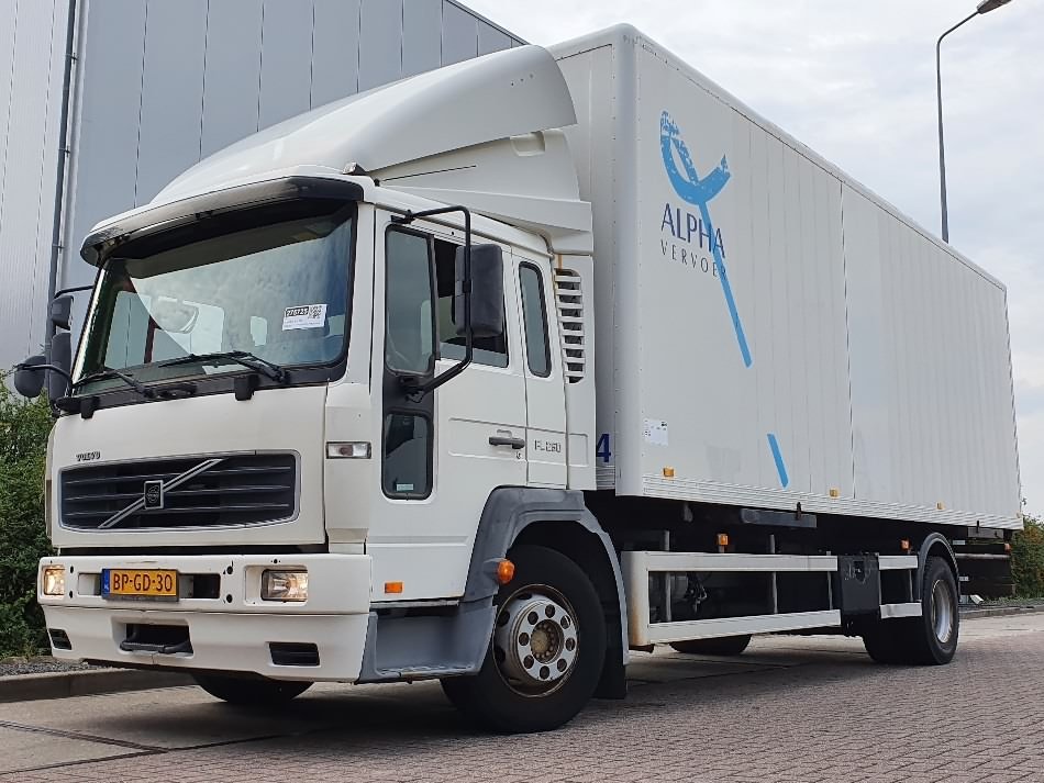 Lastwagen Volvo 612-42A-11T