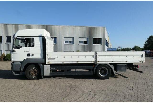 Truck MAN TGA 18.360 4X2 BL