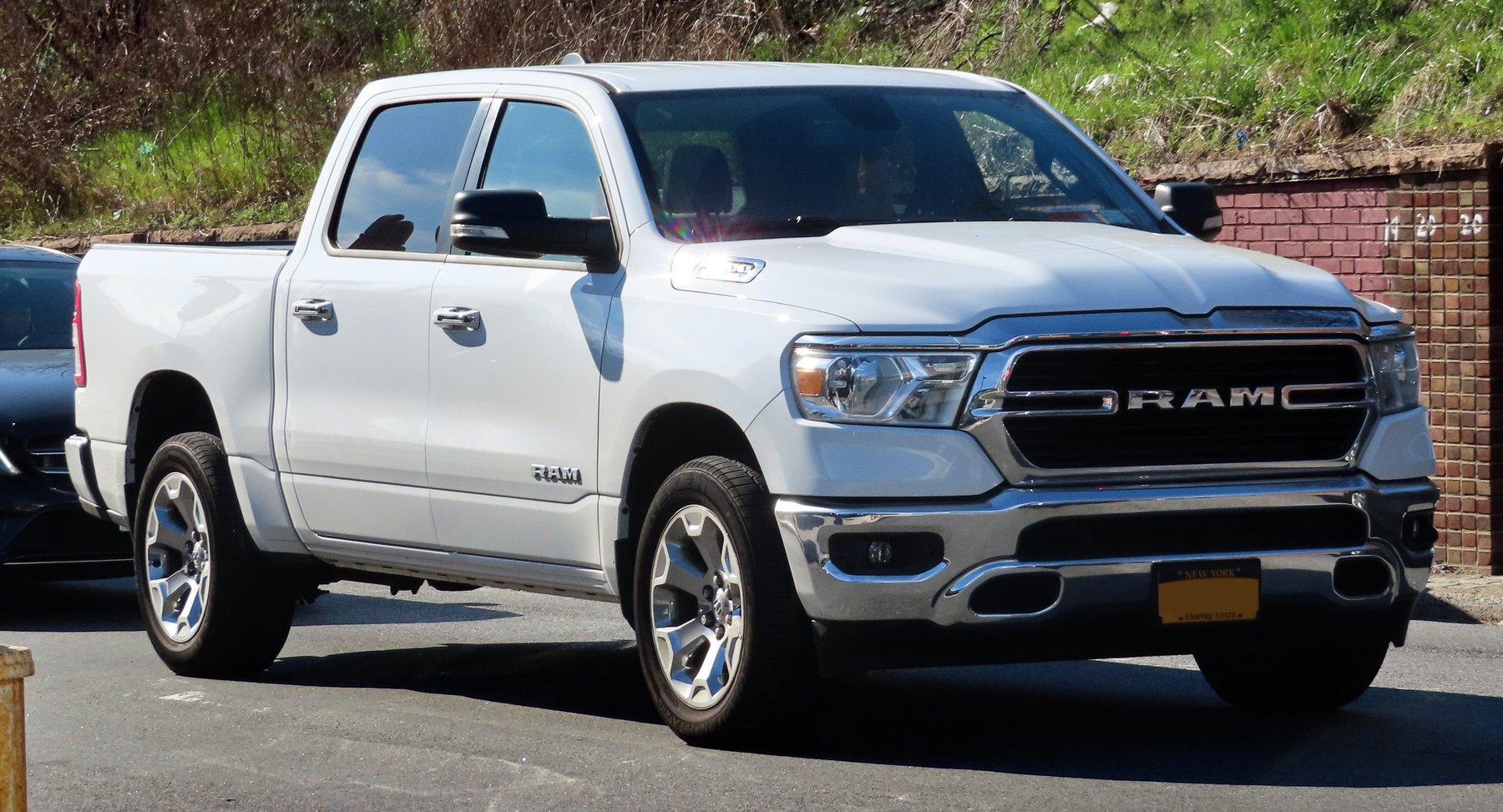 Van Dodge RAM 1500 BIGHORN