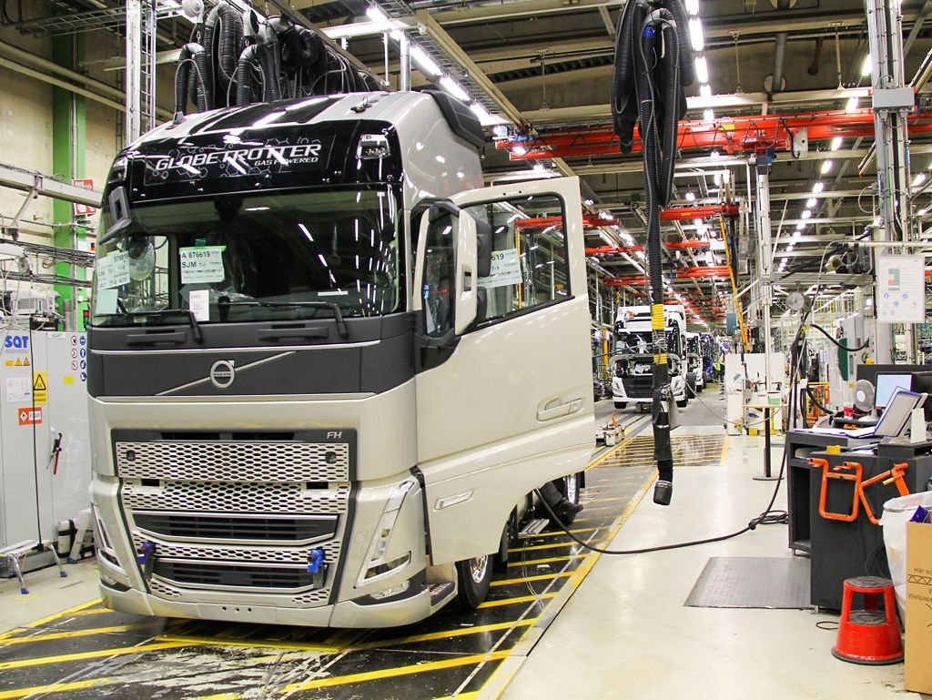 Truck Volvo Avolavakuorma-auto (BA) 2ov 2978cm3
