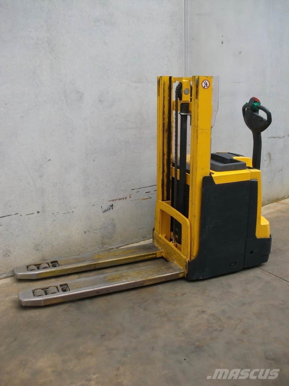 Pallet truck Jungheinrich EJD220 166ZT (REP032)