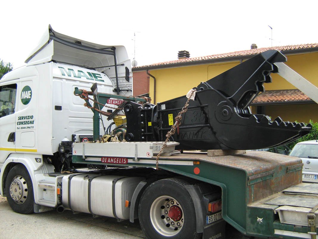 Screening & crusher buckets ITALMEK IF35