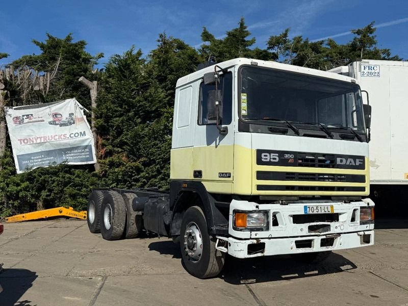 Truck DAF AV 90 HC