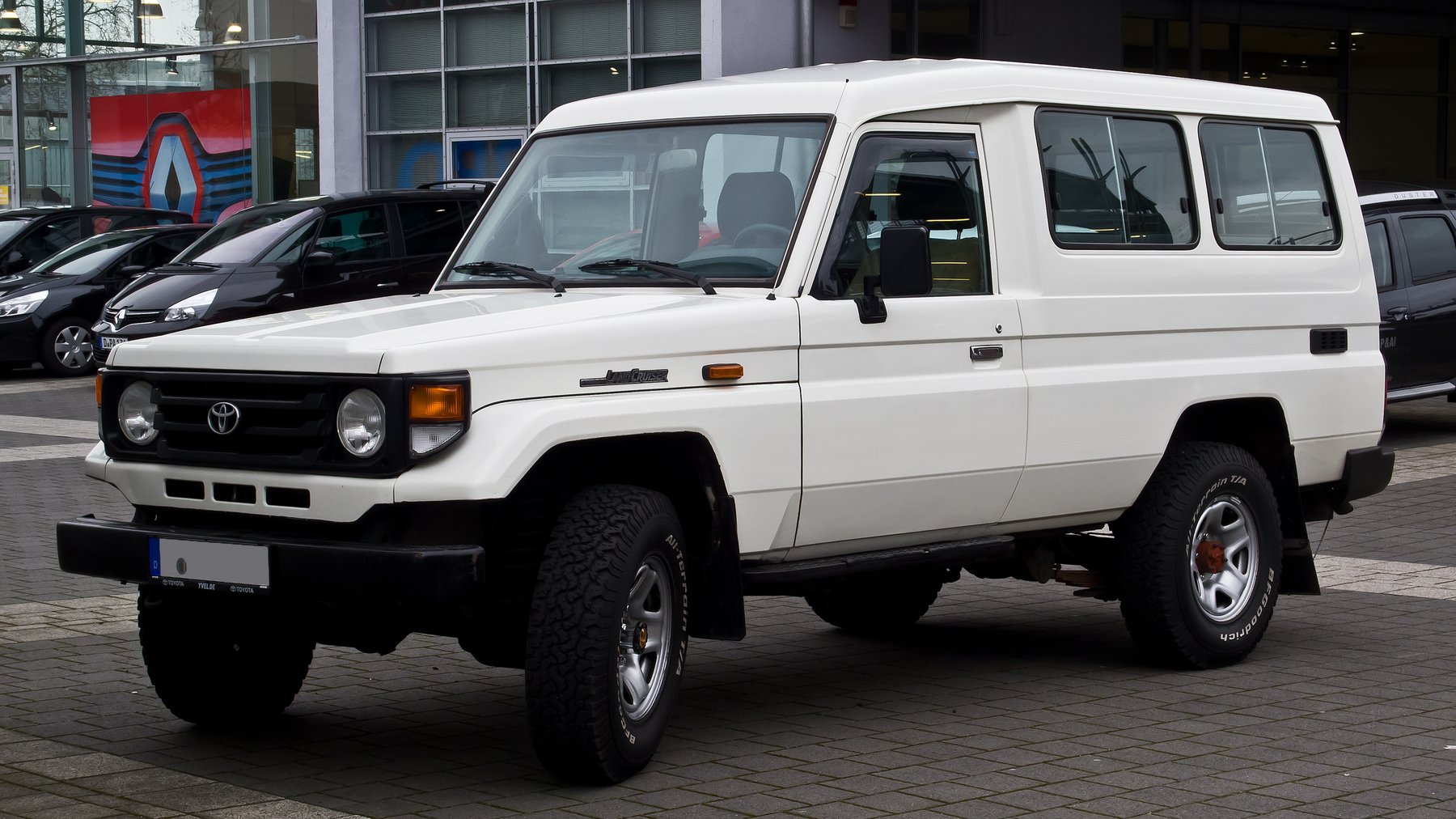 Van Toyota J7