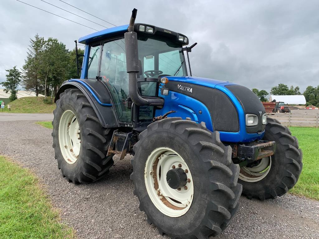 Valtra N141H