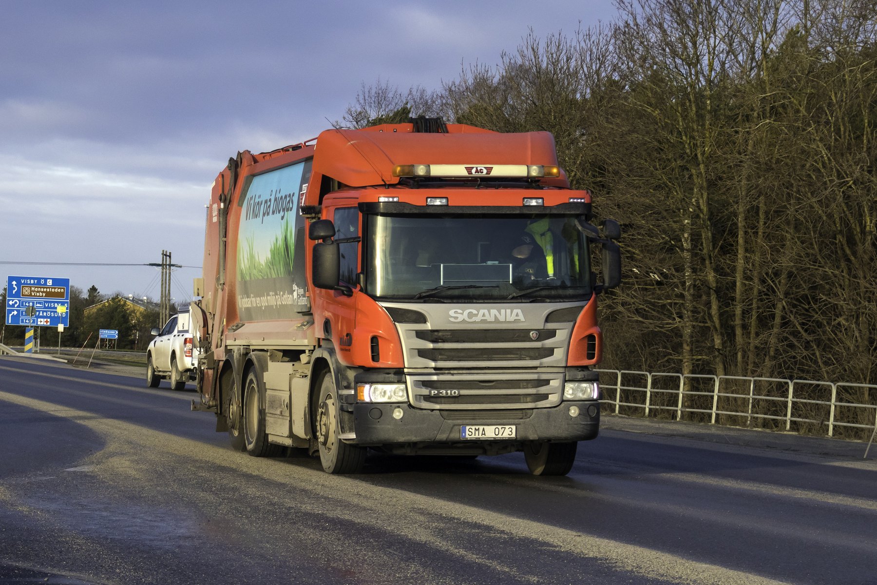 Truck Scania P310 DB4X2HHA