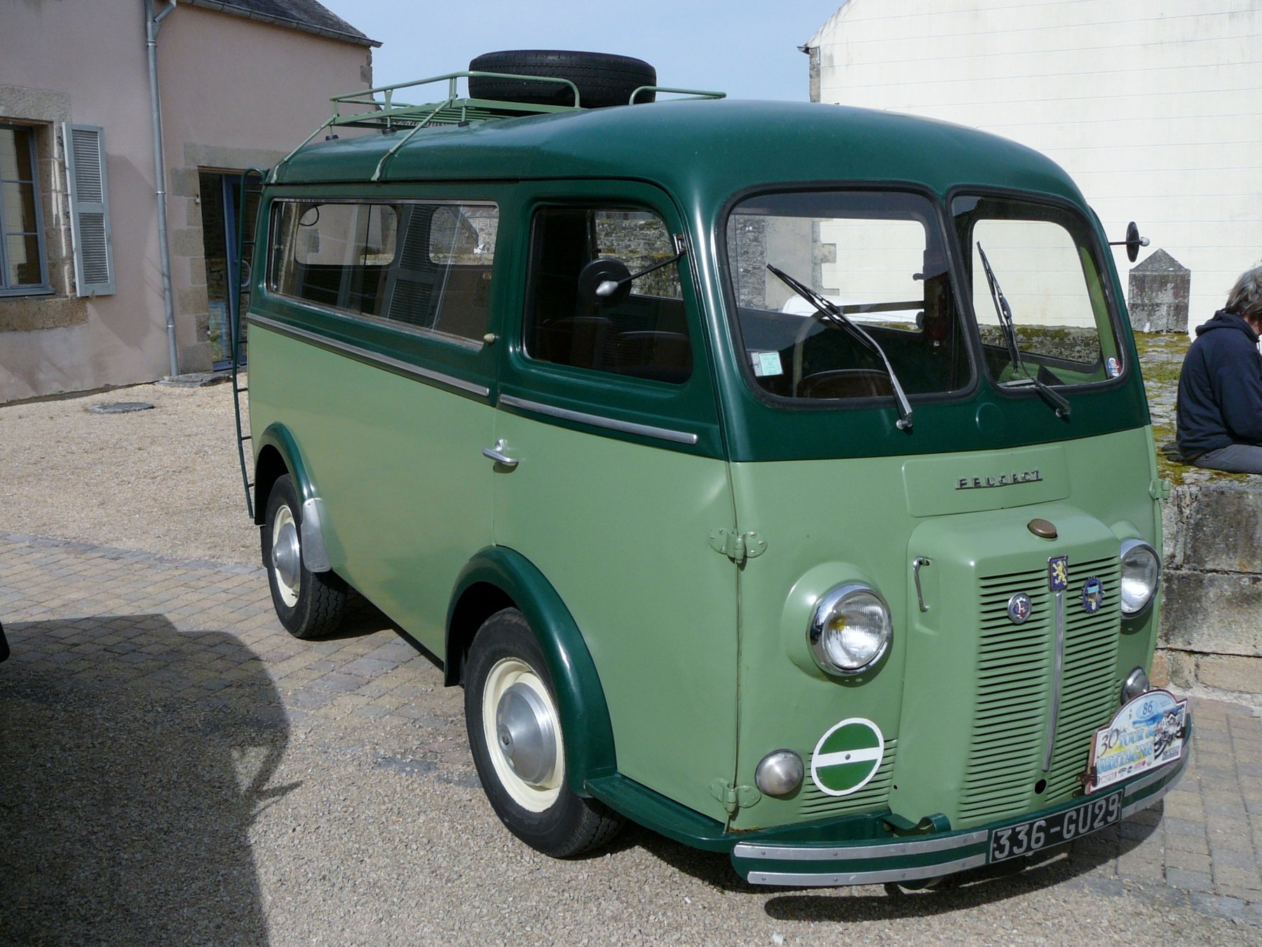 Van Peugeot D4A