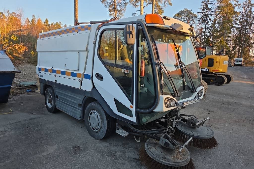 Truck Johnston CX400 SWEEPER