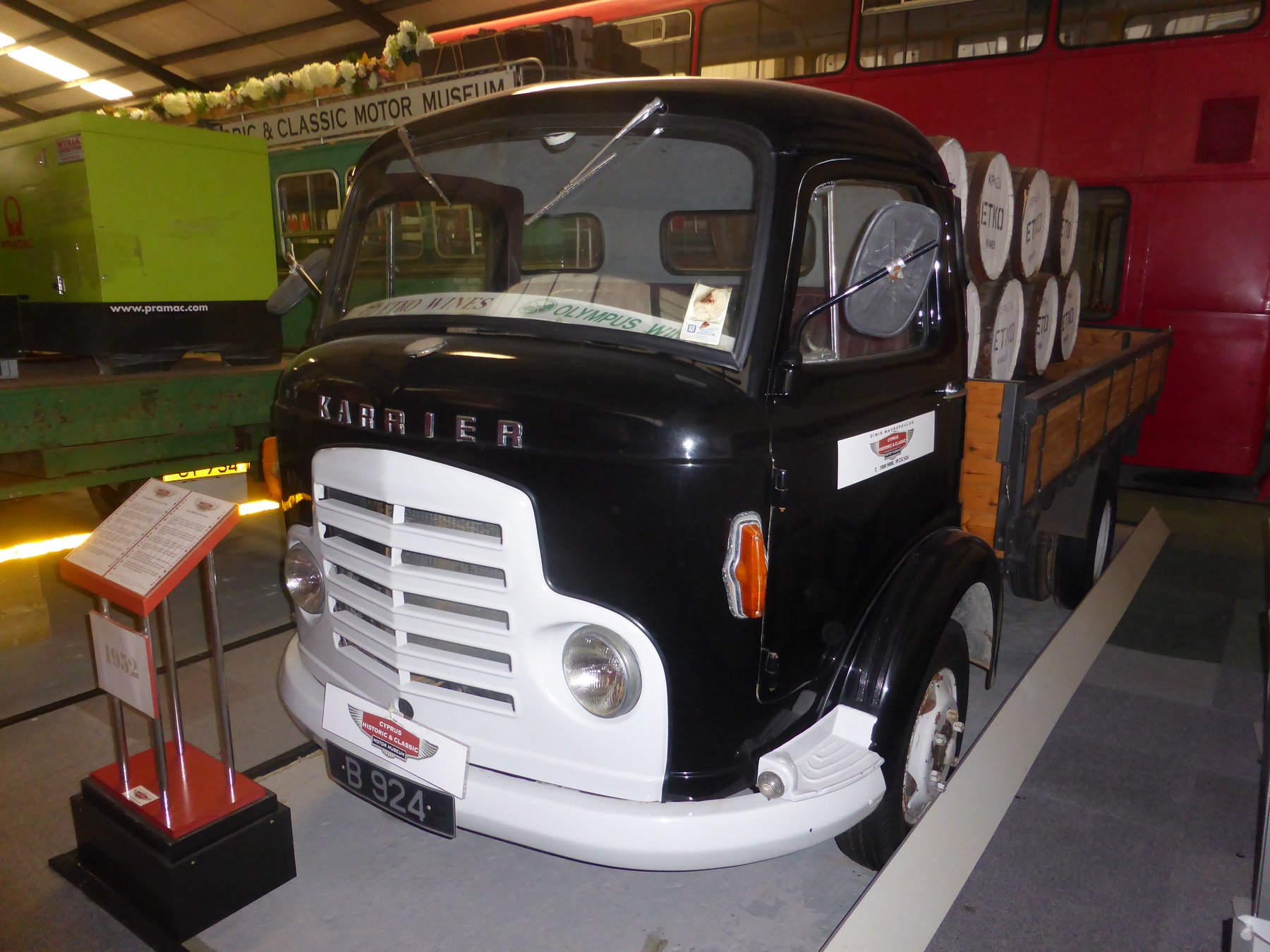 Van Karrier BANTAM F 322
