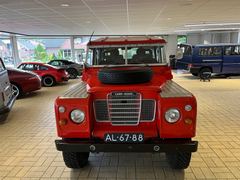Land Rover 109 SERIE II