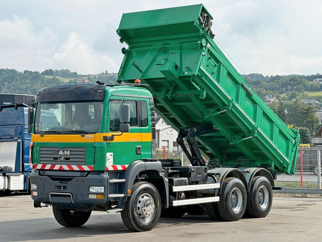 Truck MAN 12.225 LL
