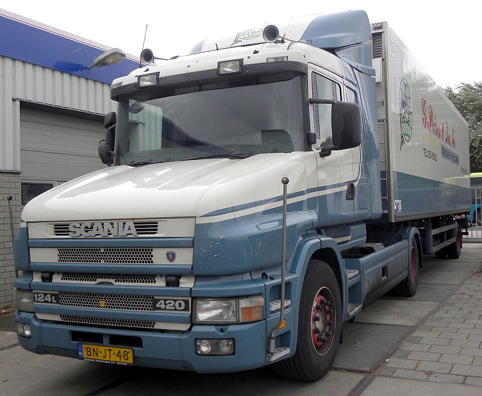 Scania T124