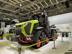 CLAAS Xerion 12.590