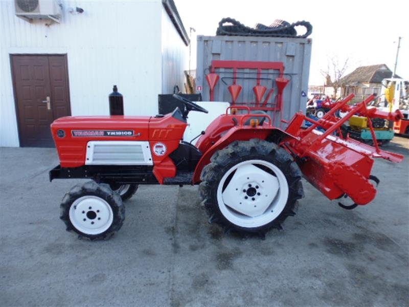 Traktor Yanmar YM 1810D