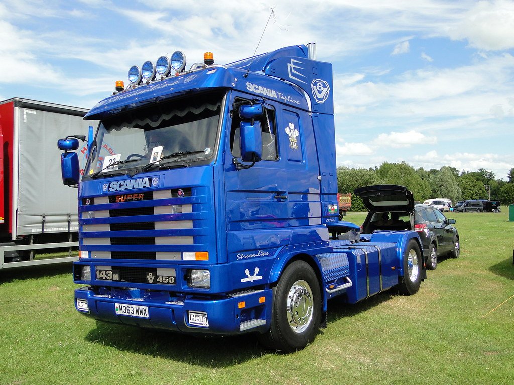 Truck Scania R 143M 4X2 AS 75115E