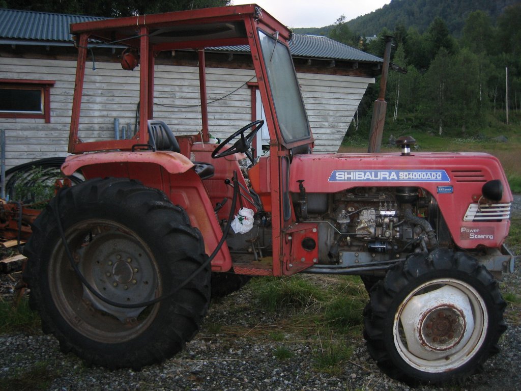 Traktor Shibaura SD2043