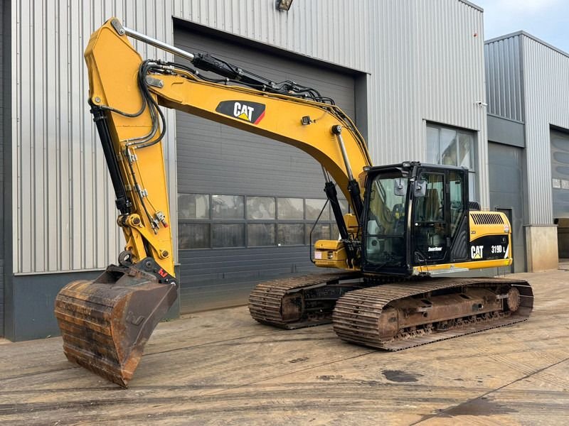 Excavator Caterpillar 319C LN