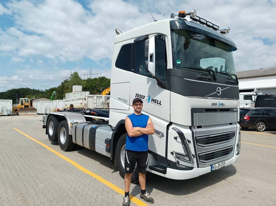 Lastwagen Volvo WX