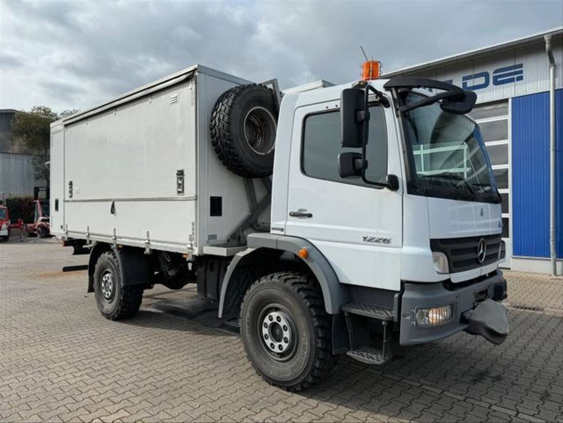 Truck Mercedes Benz Atego 1226L
