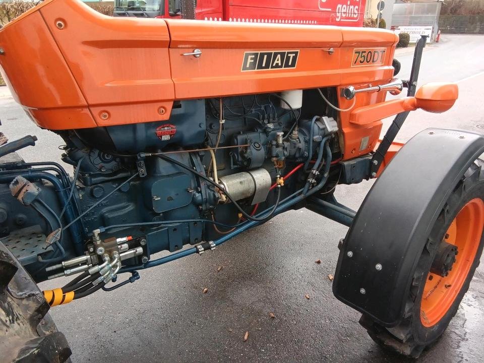 Tractor Fiat Trattori 750 (DT)