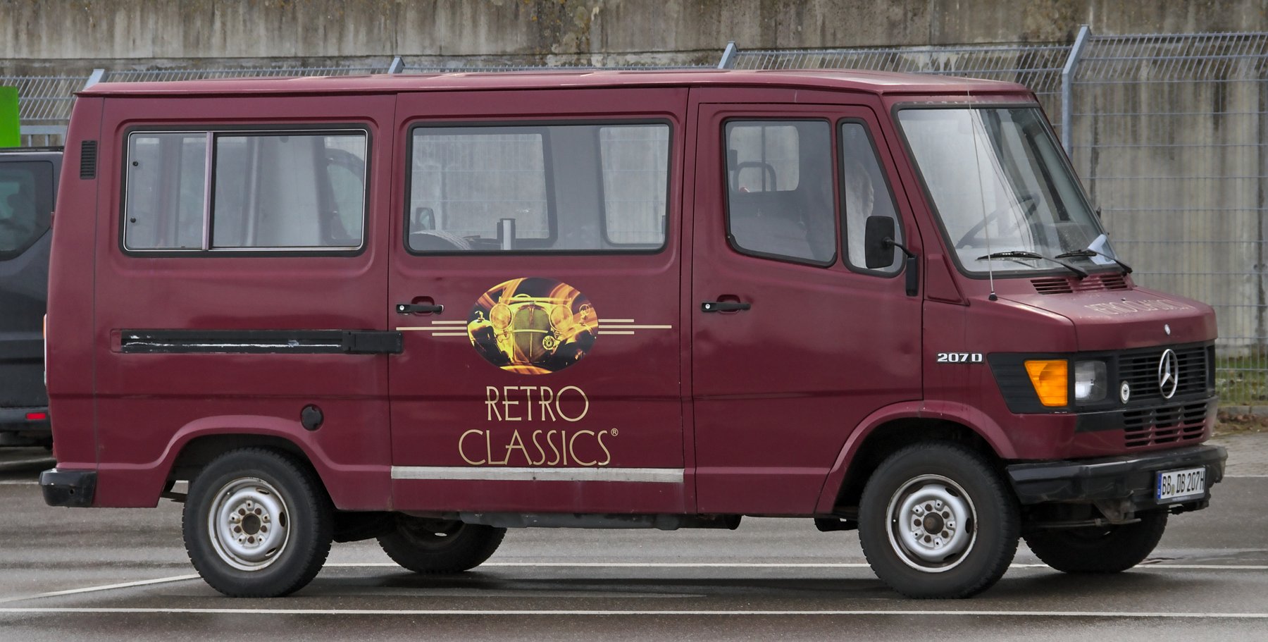 Van Mercedes Benz 207 D III