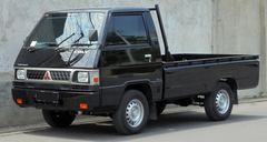 Mitsubishi L300 P15