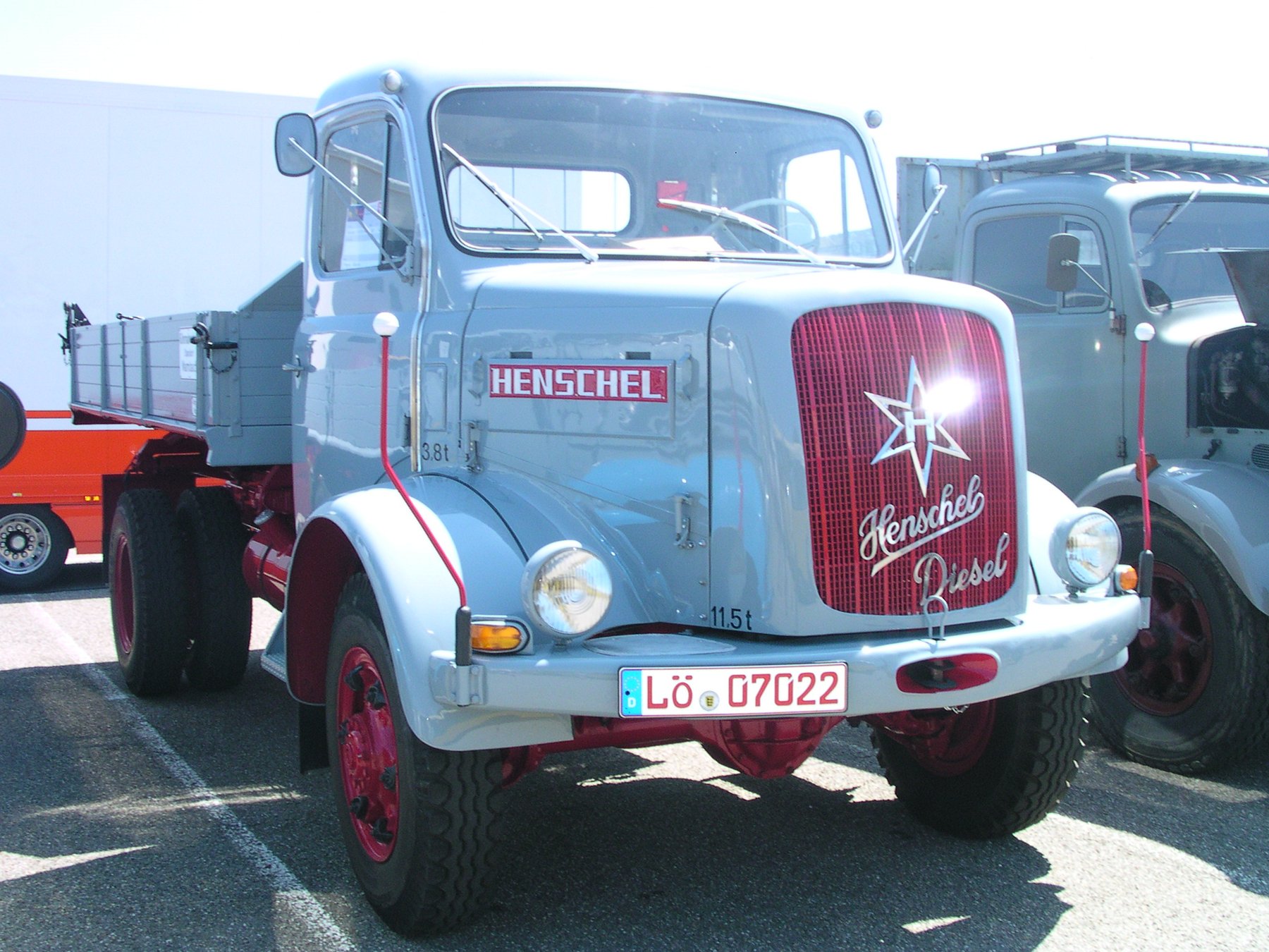 Truck Henschel HS 100 EX