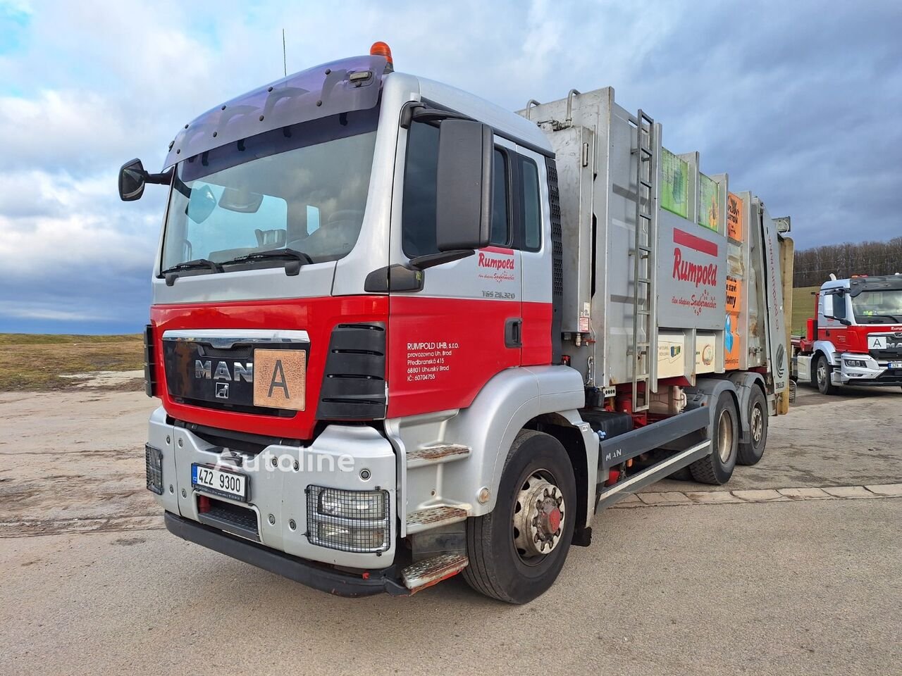 Truck MAN TGS 28.320 6X4H-4 BL