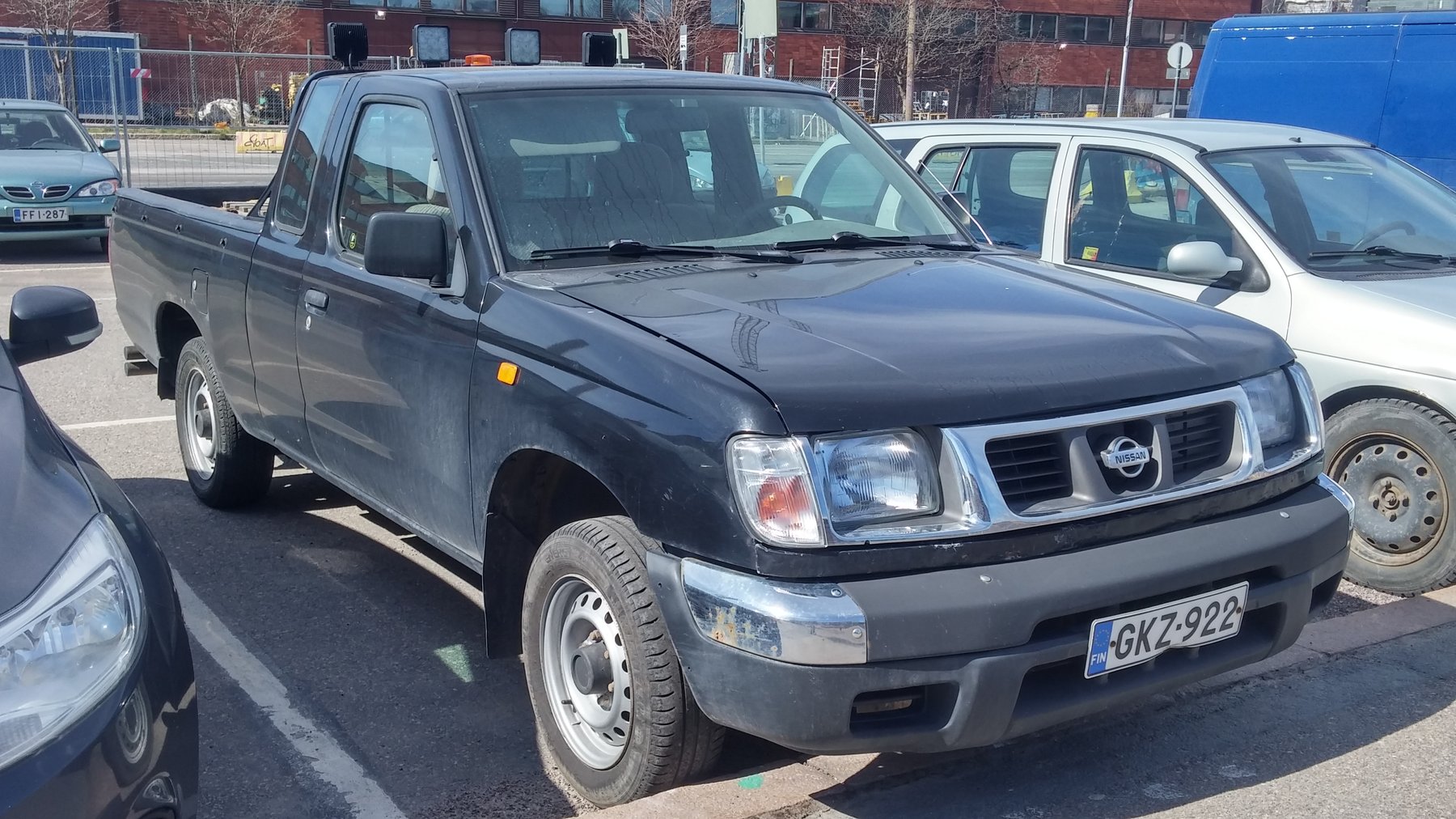 Transporter Nissan KING-CAB
