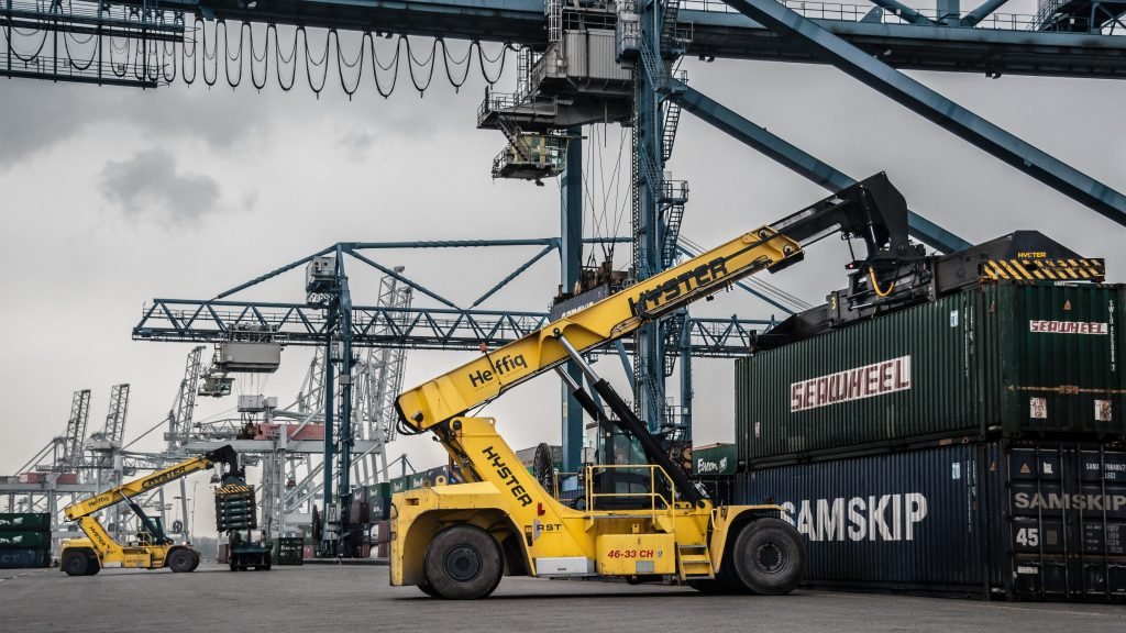 Wozy do kontenerów i reachstackery Hyster RS46-38 LS-IH