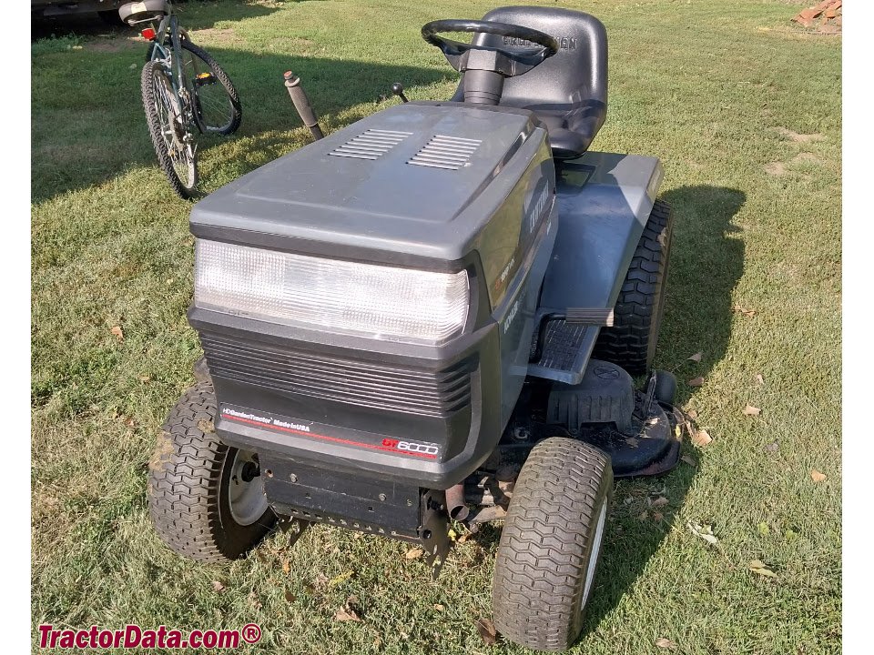 Ride-on mowers CRAFTSMAN 502.25614