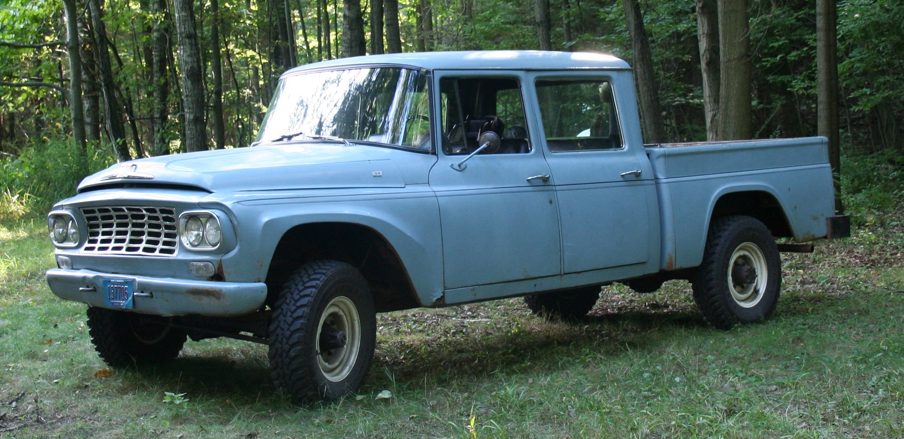 Van International C-120--4X4