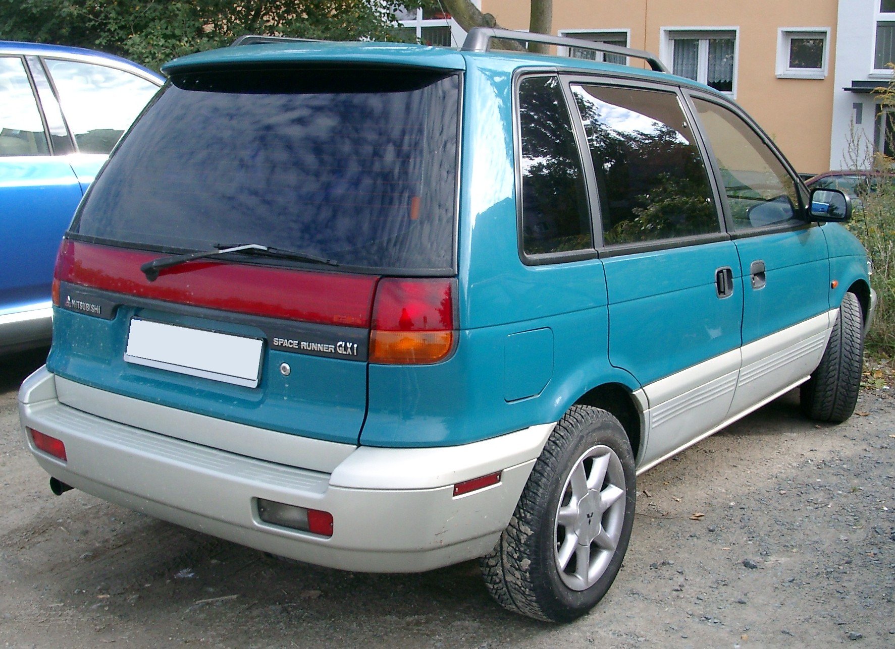 Van Mitsubishi SPACE RUNNER 2.0 TD PV