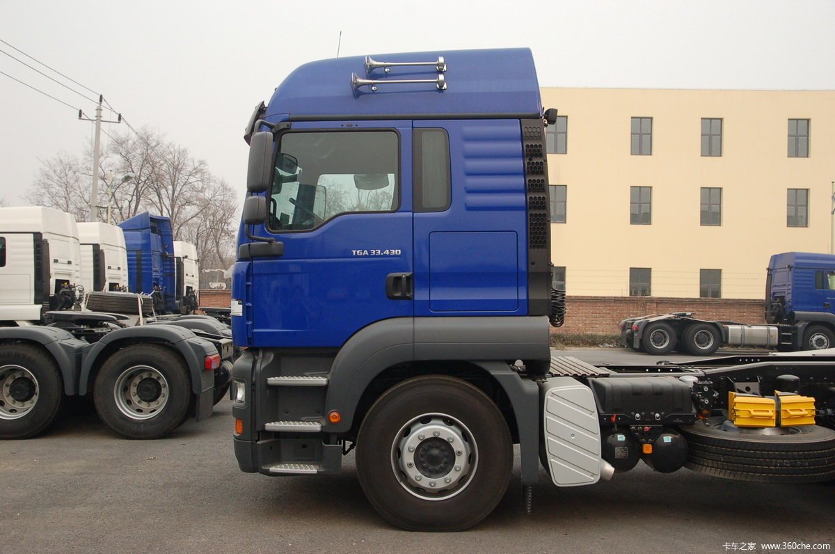 Truck MAN TGA 26.430 6X4H/4 BLS
