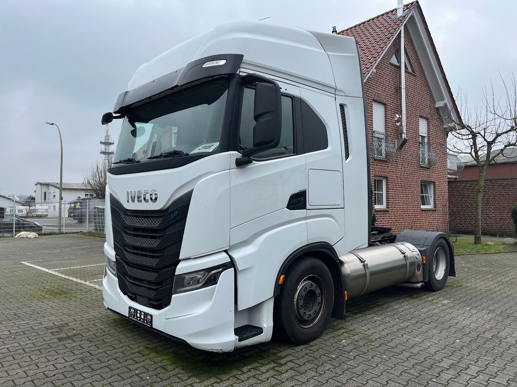 Truck Iveco AS440ST /P LNG