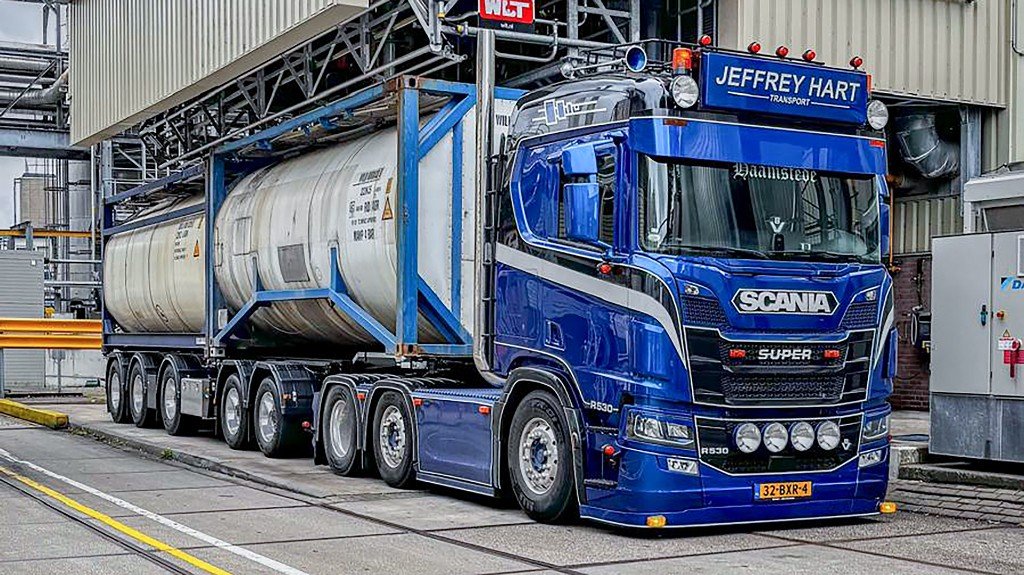 Trailer Broshuis 2 CONNECT - 4 AKCC