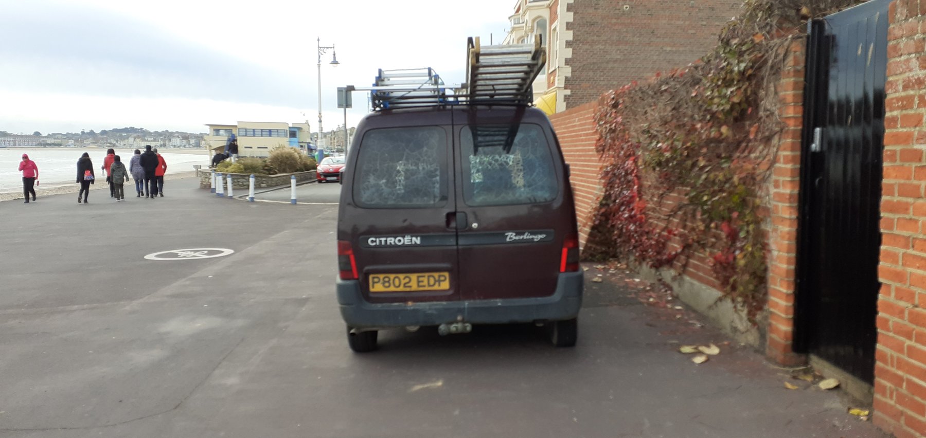 Van Citroën BERLINGO 1.4 600