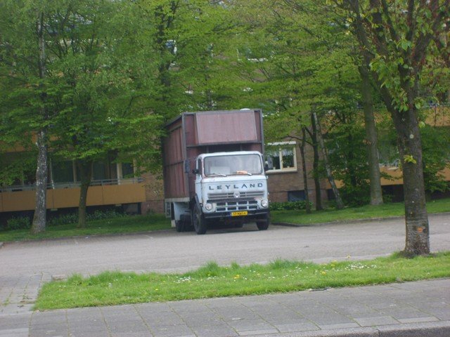 Truck Leyland BX 1200
