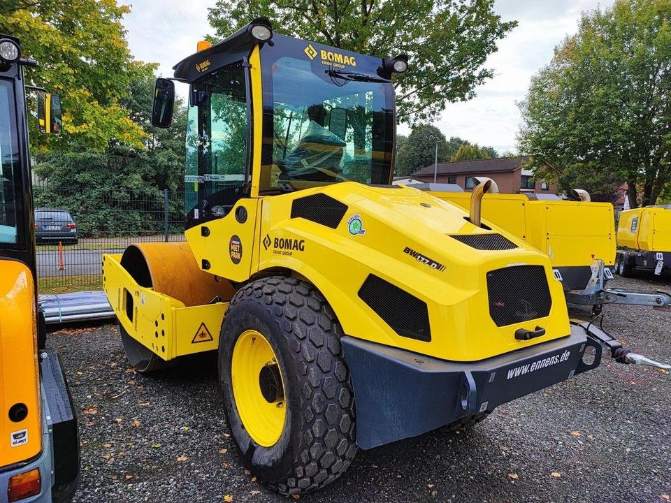 Maszyna drogowa Bomag BW 177 D-50