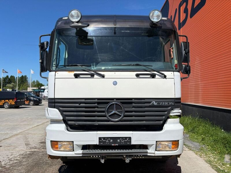 Truck Mercedes Benz 2531 L 6X2