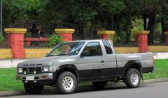 Nissan King Cap